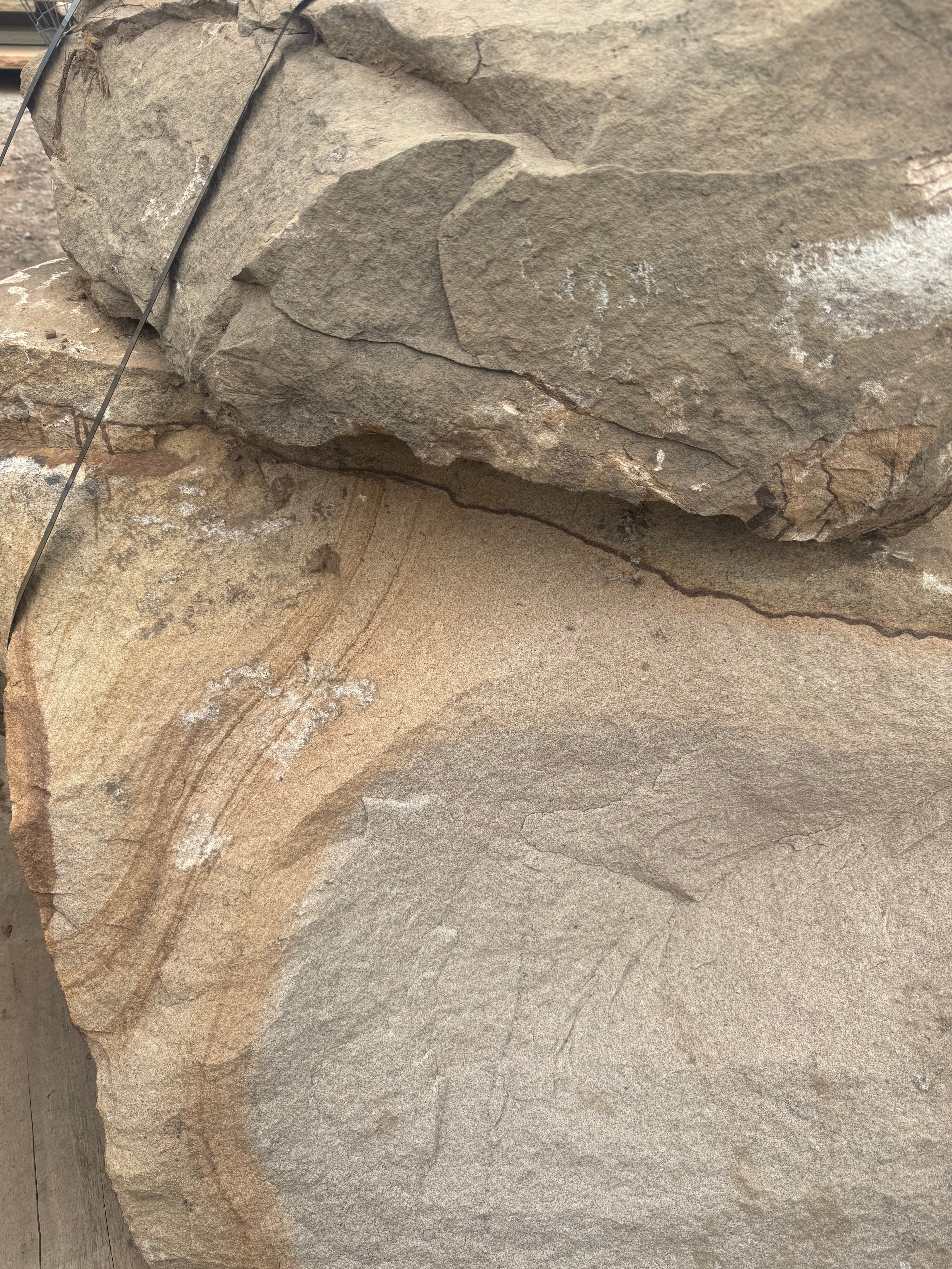 Mixed Large Boulder – MB01